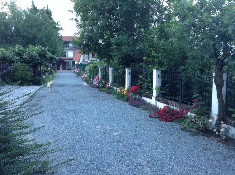 Hotel Cascina Rondinella Giaveno Exterior foto